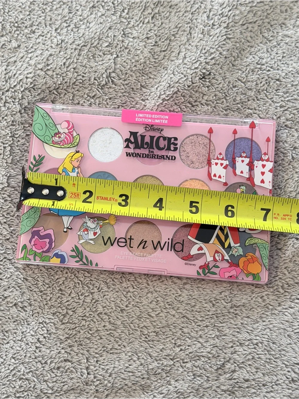 Wet n Wild Disney Alice in Wonderland Lost in Wonderland Eyeshadow palette NEW